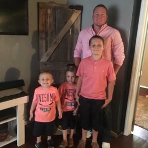 Meet your Posher, Robert